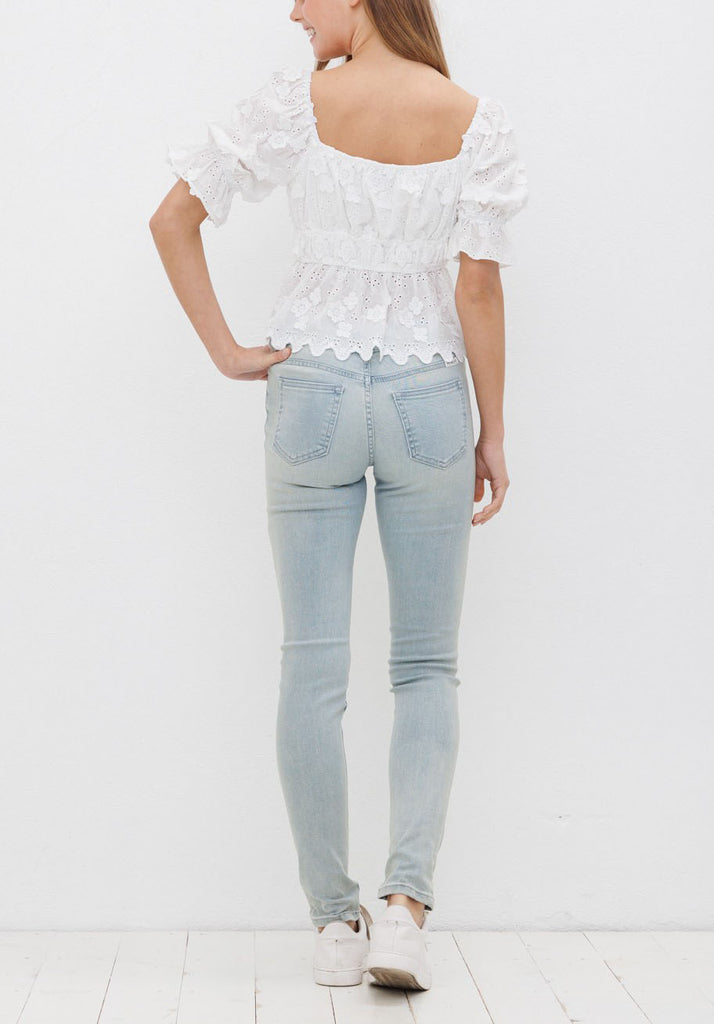 ARIANA SHORT SLEEVE LACE TOP