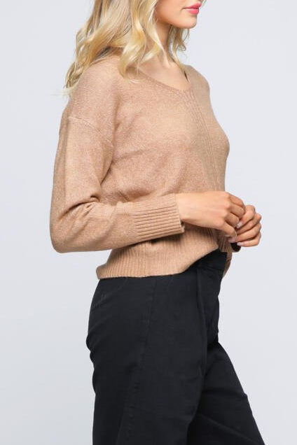 EUNICE V-NECK SWEATER TOP